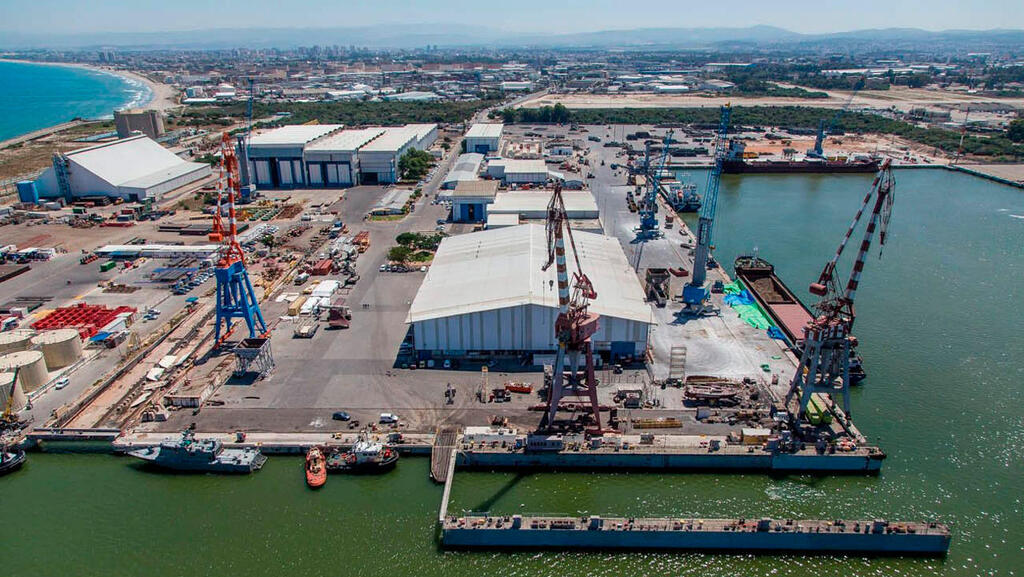 מתחם מספנות ישראל במפרץ חיפה