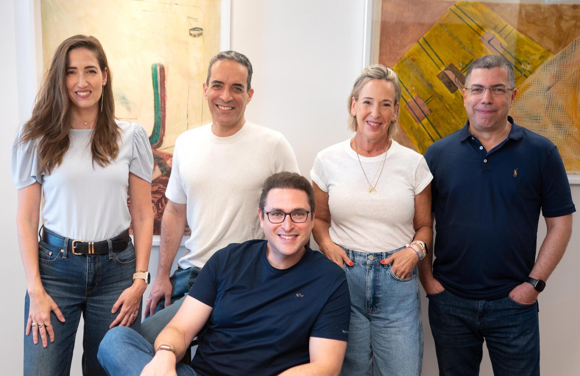 שותפים קרן גלילות קפיטל - מימין אריק קליינשטיין רינת רמלר ליאור ליטבק קובי סמבורסקי נופר עמיקם