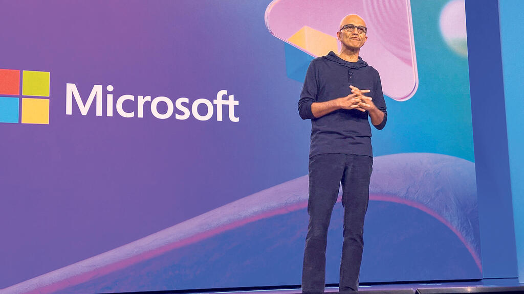 סאטיה נאדלה מנכ"ל מיקרוסופט ( צילום: REUTERS/ Max Cherney) מגזין 100 משפיעים ומשפיעות 2025 סאטיה נאדלה מנכ"ל מיקרוסופט