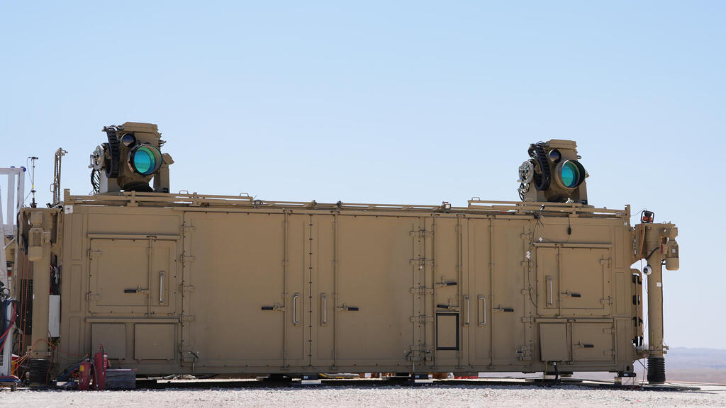 מערכת הגנה אווירית אור איתן. תימסר בסוף השנה לחיה"א (צילום: אגף דוברות וקשרי ציבור במשרד הביטחון) מערכת הגנה אווירית אור איתן