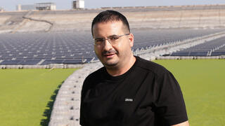 מגזין 100 משפיעים ומשפיעות 2025 עופר ינאי בעלי הפועל ת"א כדורסל ונופר אנרגיה