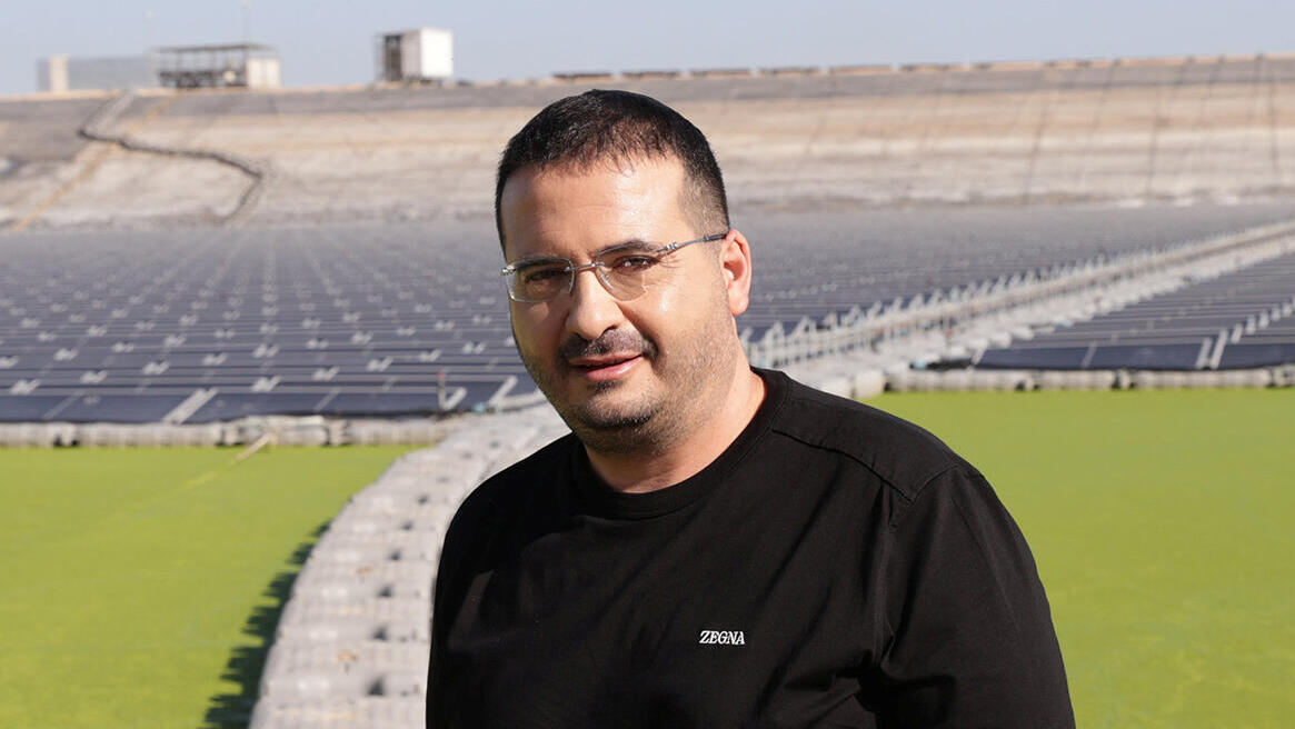 מגזין 100 משפיעים ומשפיעות 2025 עופר ינאי בעלי הפועל ת"א כדורסל ונופר אנרגיה