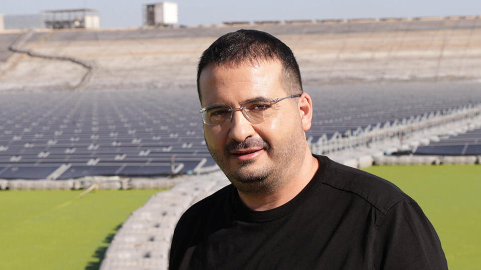 מגזין 100 משפיעים ומשפיעות 2025 עופר ינאי בעלי הפועל ת"א כדורסל ונופר אנרגיה