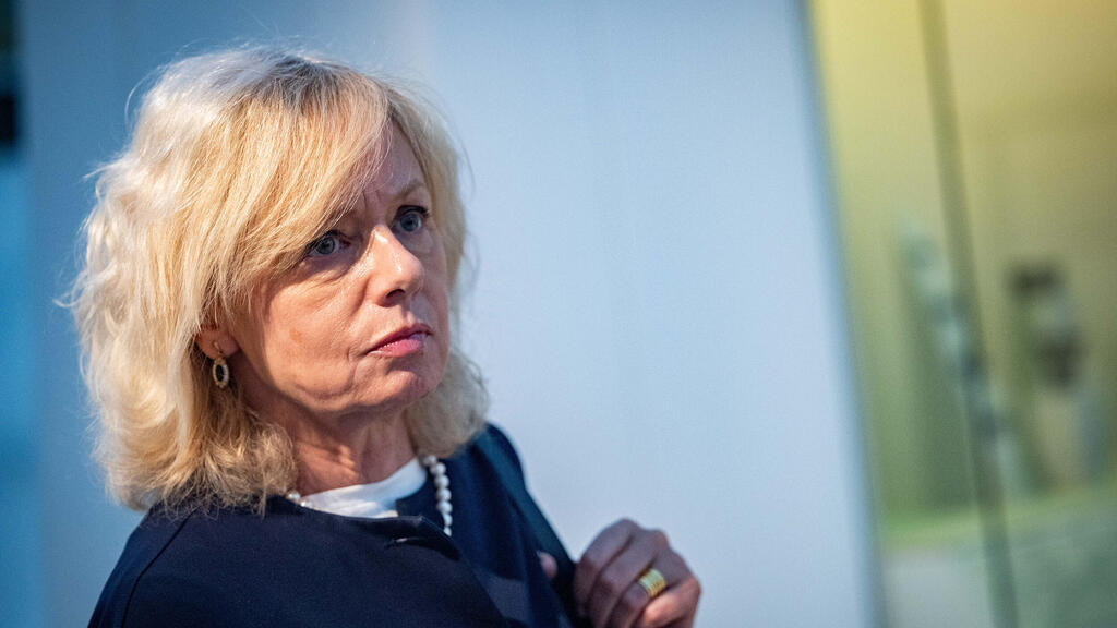 מגזין 100 משפיעים ומשפיעות 2025 גלי בהרב מיארה היועצת המשפטית לממשלה