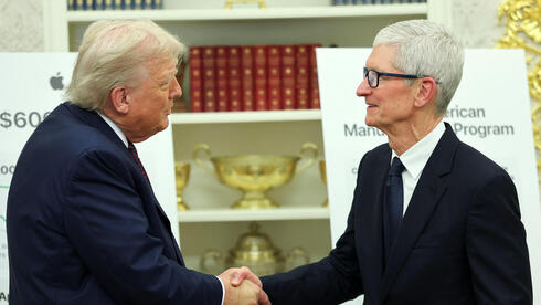 "הלוחש לטראמפ": האחריות המרכזית של קוק כיו"ר אפל