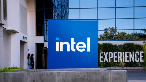 החגיגה של אינטל: מזנקת בכמעט 25% לאחר הדוחות