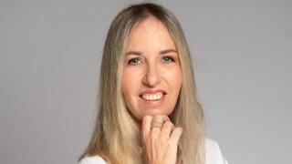 תרי ישכיל, סמנכ"לית, מנהלת חטיבת שיווק, פרסום ופיתוח עסקים במזרחי טפחות