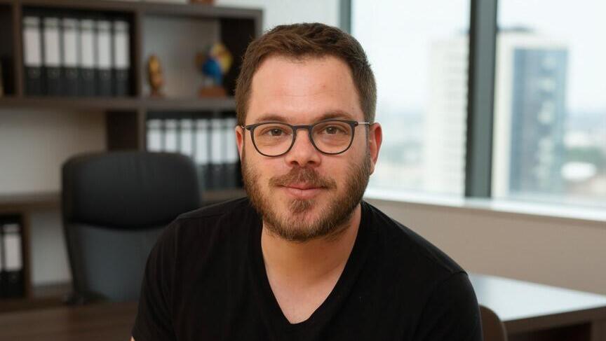 Daniel Shnaider, CEO of AnyBiz