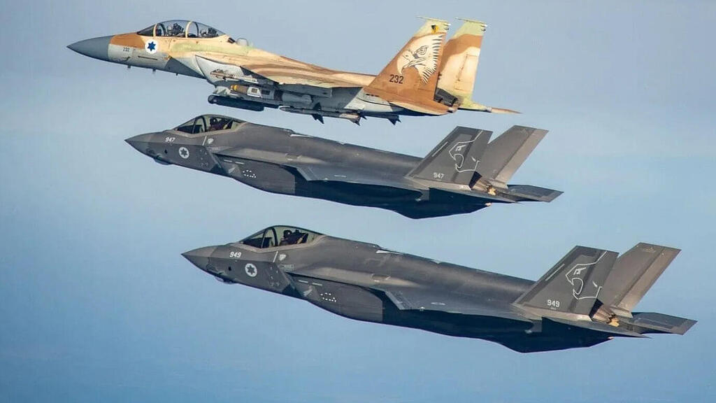 F15 ו-F35 של חיל האוויר הישראלי (צילום: דובר צה"ל) הקברניט ראפאל נאט"ו קרב אוויר