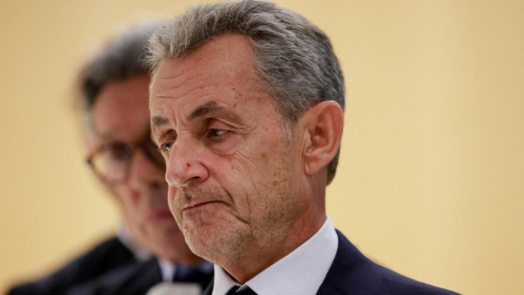 נשיא צרפת לשעבר ניקולא סרקוזי ב בית המשפט ב פריז 25.9.25