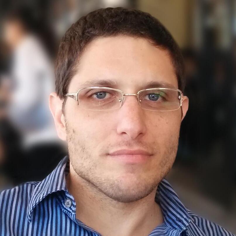 און יבין מייסד וראש תחום חדשנות וטכנולוגיה באקסקטיב מרקטינג