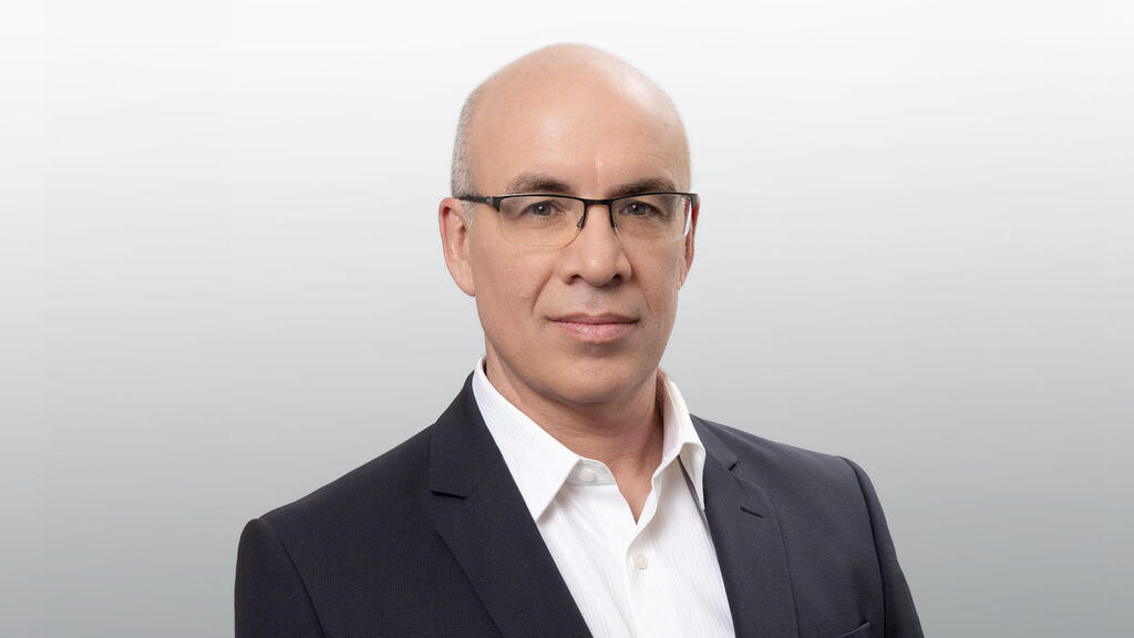 Alex Zabezhinsky (Roi Mizrahi) אלכס זבז'ינסקי כלכלן ראשי מיטב בית השקעות