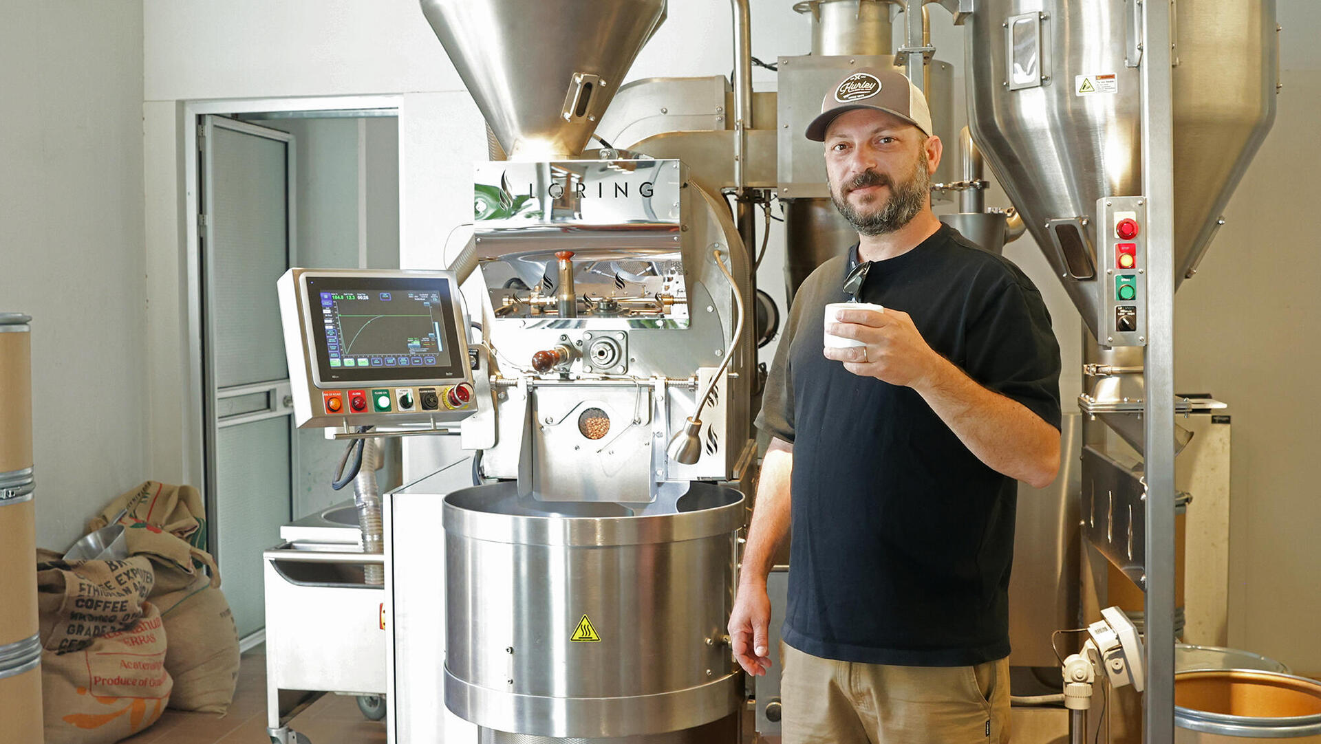 אסף ביטון בית קפה נחת במתחם התחנה תל אביב פנאי