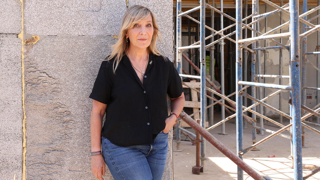 אמי פלמור פרוייקטורית שיקום קיבוץ ניר עוז 