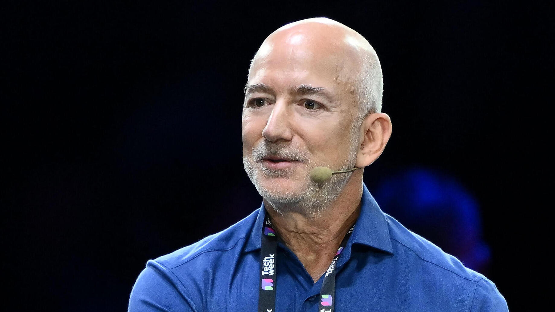 מייסד אמזון ג'ף בזוס בכנס ב טורינו איטליה 3.10.25