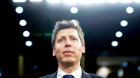 Sam Altman. (Bloomberg) סם אלטמן מנכ"ל OpenAI מאי 2025