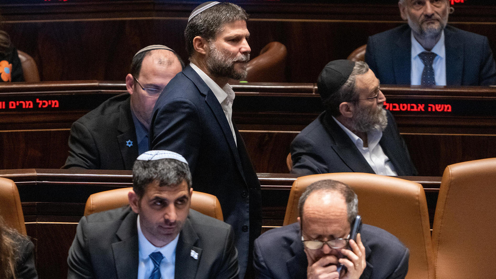 שרי הקואליציה ניר ברקת שלמה קרעי בצלאל סמוטריץ משה גפני במליאת הכנסת