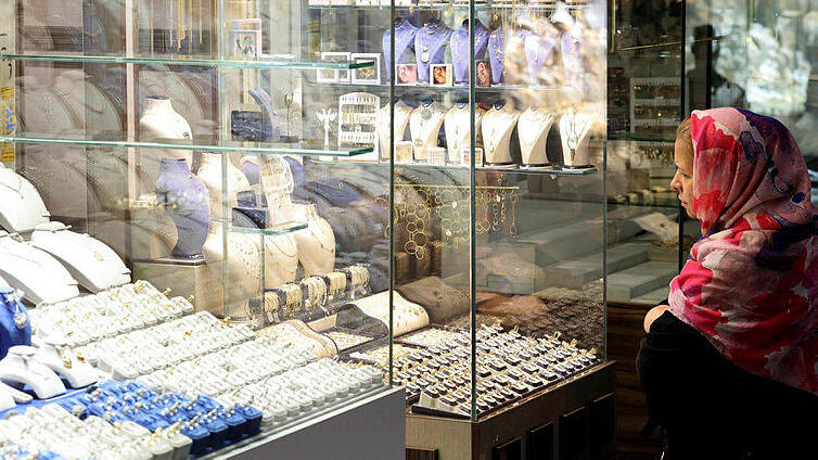 חנות תכשיטים ב טהרן איראן ספטמבר 2025