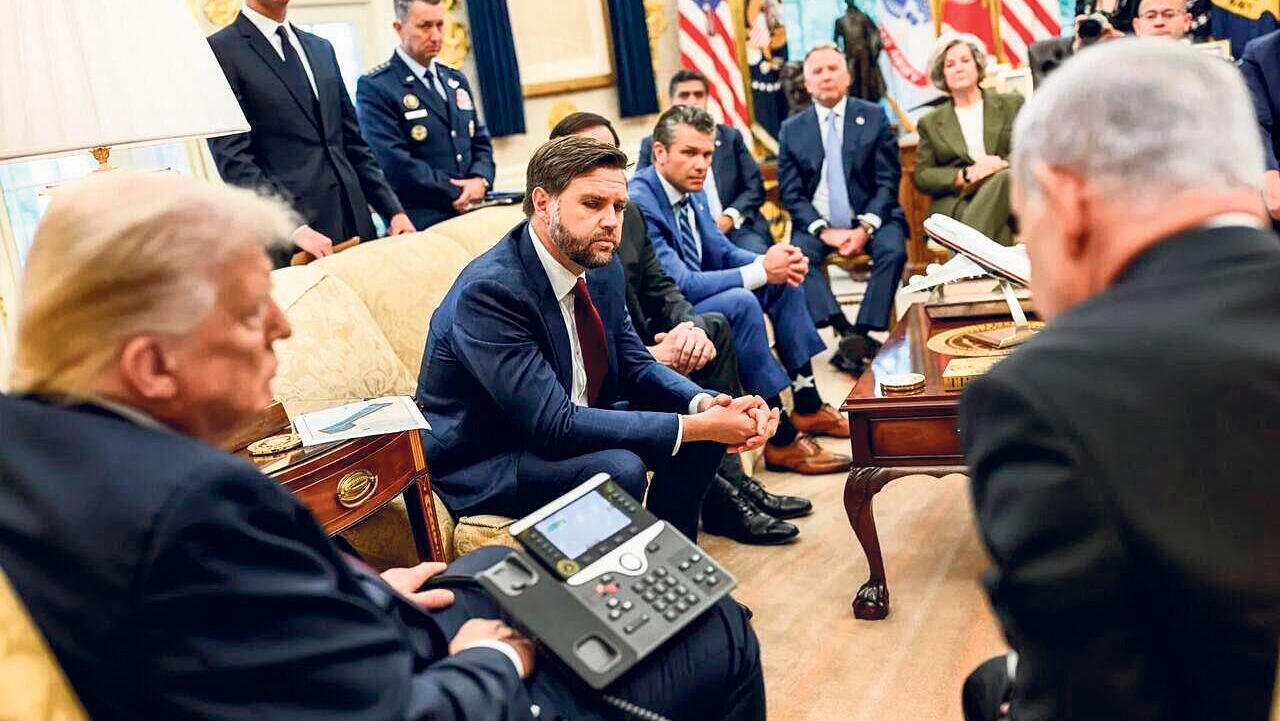 שיחת ההתנצלות של בנימין נתניהו לקטאר מהבית  הלבן בנוכחות טראמפ