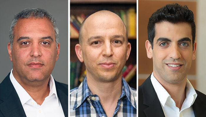 מימין יוטב קוסטיקה מנכ"ל מור קרנות נאמנות מודי שפריר אסטרטג שווקים פיננסי ראשי בבנק הפועלים ו ליאור יוחפז מנהל ההשקעות הראשי של מנורה מבטחים