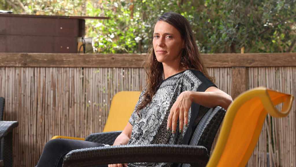 נוגה פרידמן אלמנתו של עידו רוזנטל לוחם שלדג שנהרג במהלך פעולה ב-7 באוקטובר פנאי