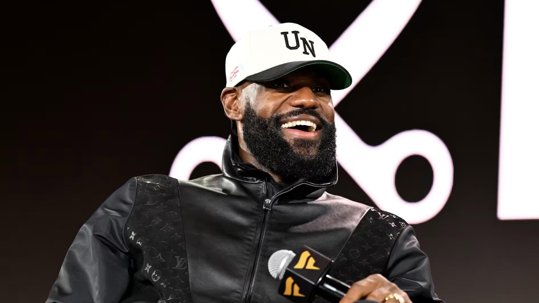 לברון ג'יימס 2025