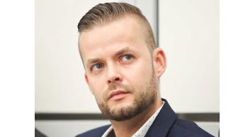 טום אלכסנדרוביץ'