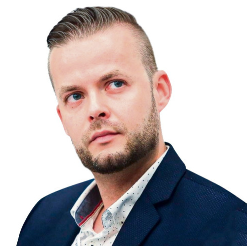 טום אלכסנדרוביץ' בכיר מערך סייבר נעצר לאס וגאס חשד פיתוי קטינה