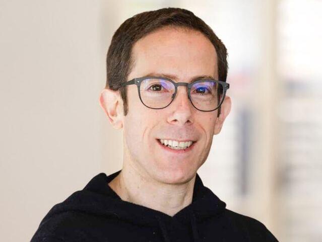 גיא פיגל שותף וראש תכנית (SPARQL) Hetz data