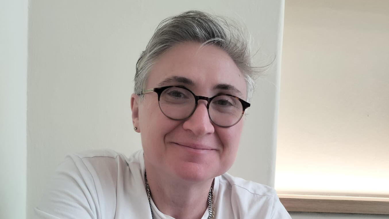 מגי מור ראש תחום להט״ב בהסתדרות ויו״ר ועד עובדי אסותא רמת החייל