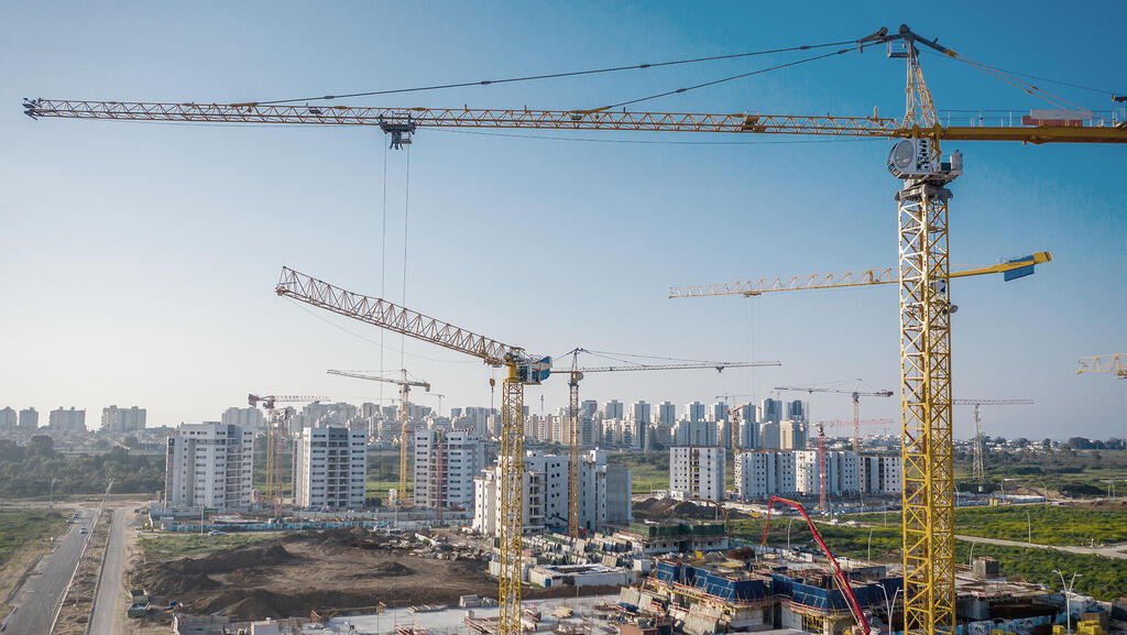 בנייה אשקלון בנייה מנופים מנוף נדלן בניין בניינים