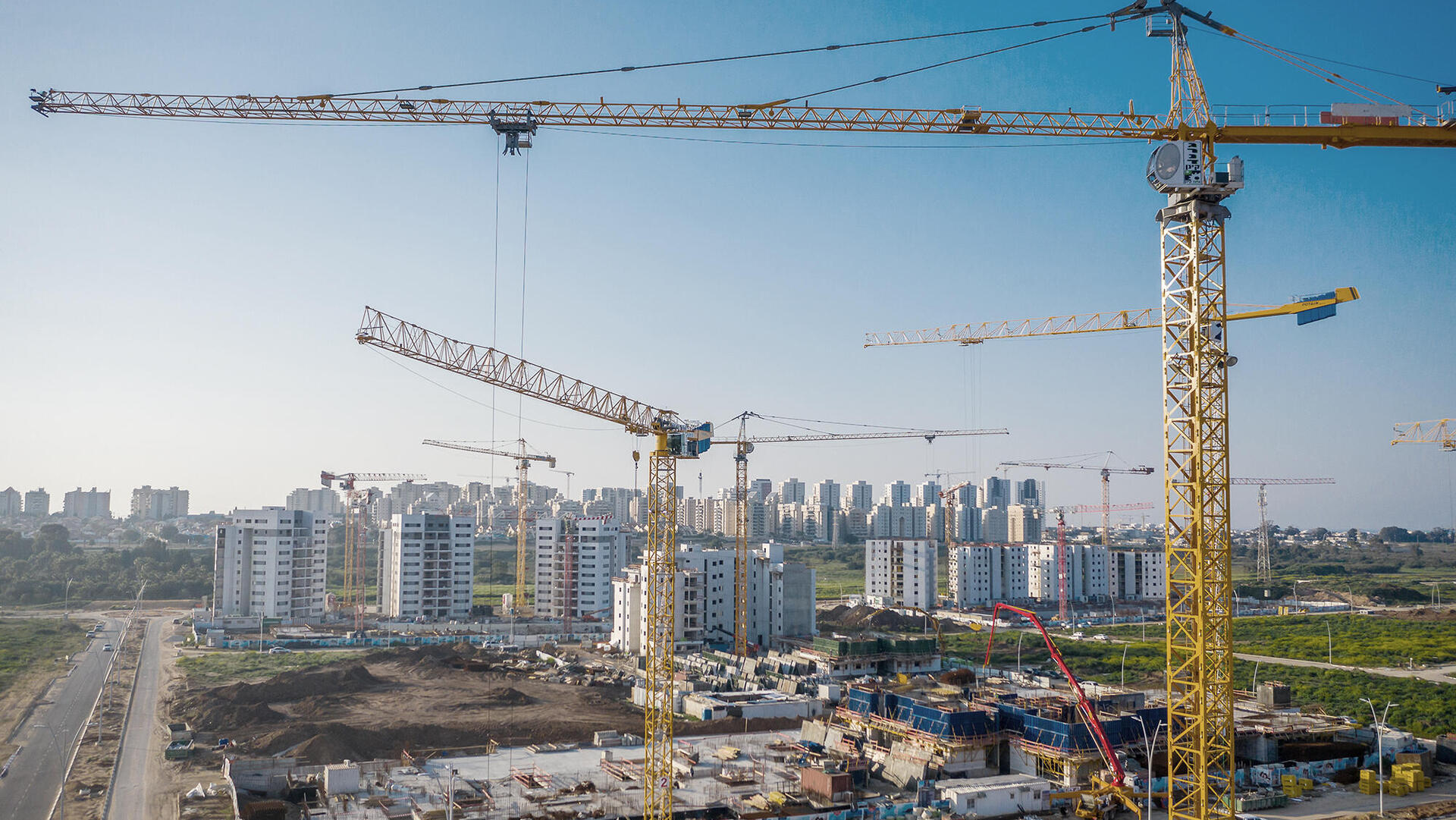 בנייה אשקלון בנייה מנופים מנוף נדלן בניין בניינים