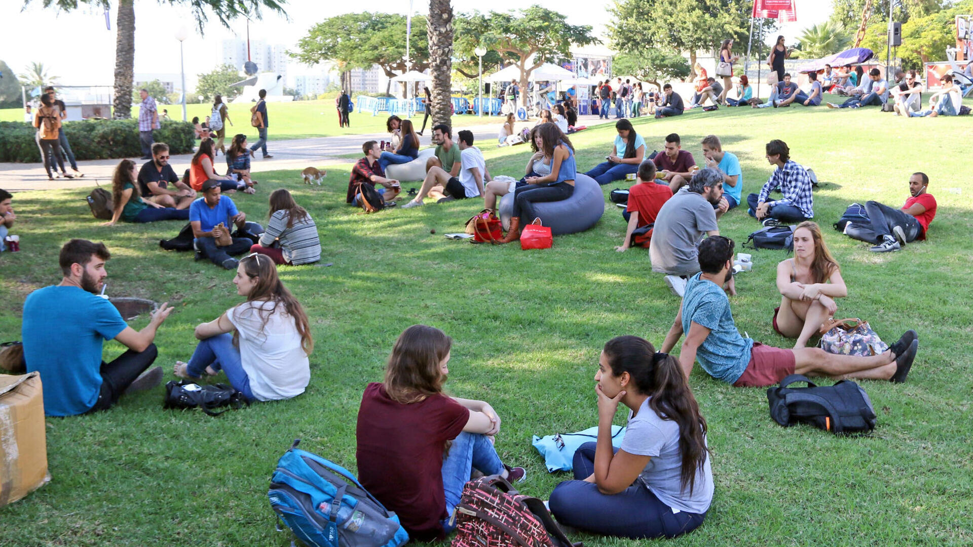 סטודנטים באוניברסיטת תל אביב