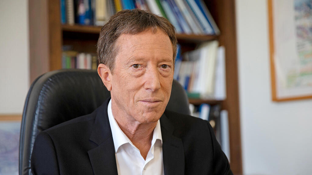 מגזין נדל"ן 2025 - אבי שמחון יו"ר המועצה הלאומית לכלכלה והיועץ הכלכלי של ראש הממשלה בנימין נתניהו