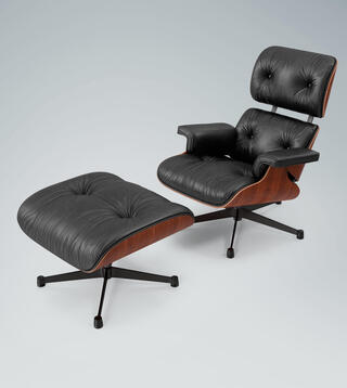 צילום: shutterstock מגזין נדל"ן 2025 - כורסת איימס מקורית וחתומה נמכרת גם ב־ 35 אלף דולר