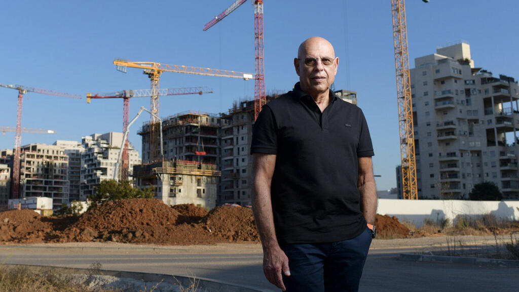 מגזין נדל"ן 2025 -  חיים פייגלין מנכ"ל צמח המרמן