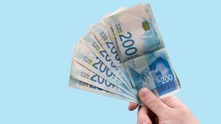 200 שקל שקלים שטרות