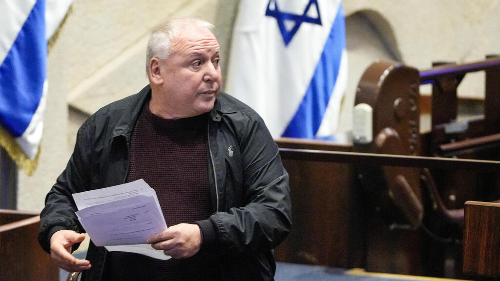 השר דודי אמסלם