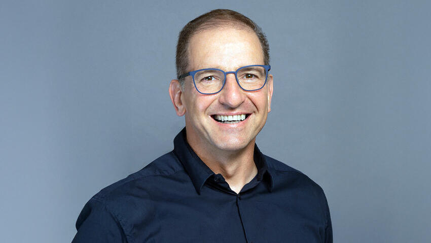 עו"ד ד"ר דן חי