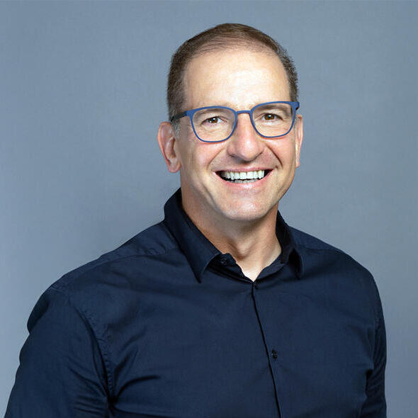 עו"ד ד"ר דן חי