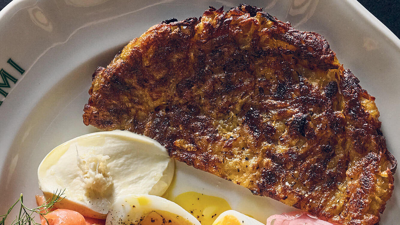 פנאי רושטי עם סלמון בל עמי מסעדה חדשה של האחים ירזין