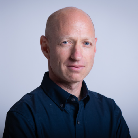 תומר רבינוביץ' (צילום: סנאפ- המרכז החברתי לצילום) עו"ד תומר רבינוביץ' מייסד ומנכ"ל ארגון דף חדש