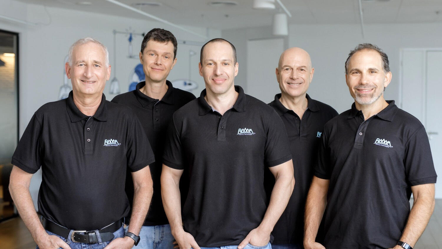צוות מוביל RAAAM מימין אדם תימן , אלי לייזרוביץ' , רוברט גיטרמן , אלכס פיש , ערן רותם