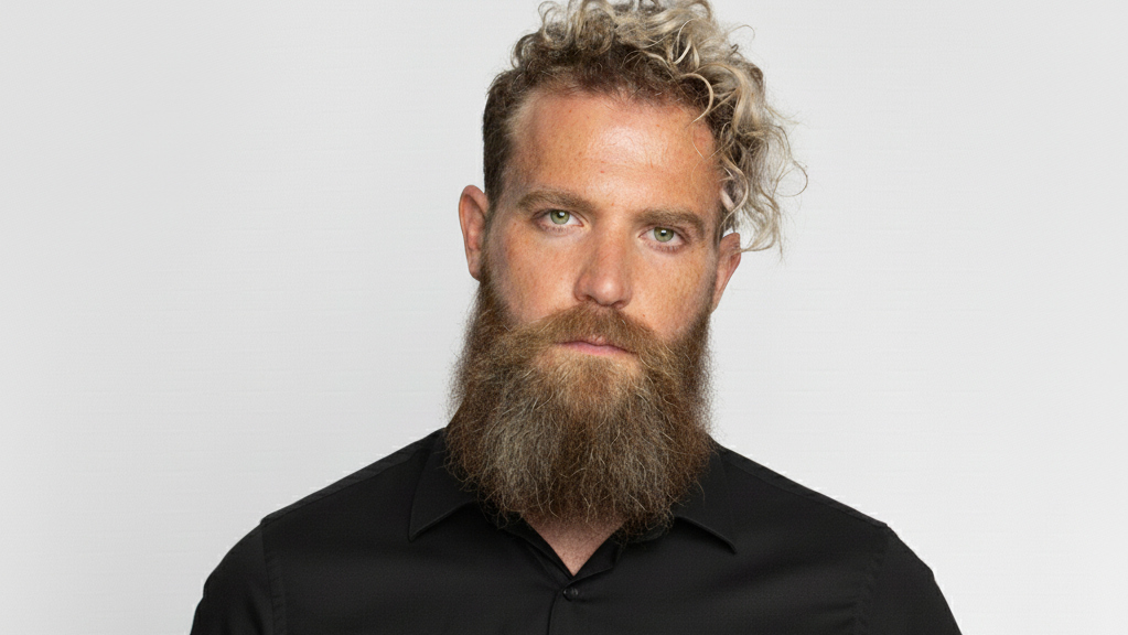 גרג טייב מייסד ומנכל EYO