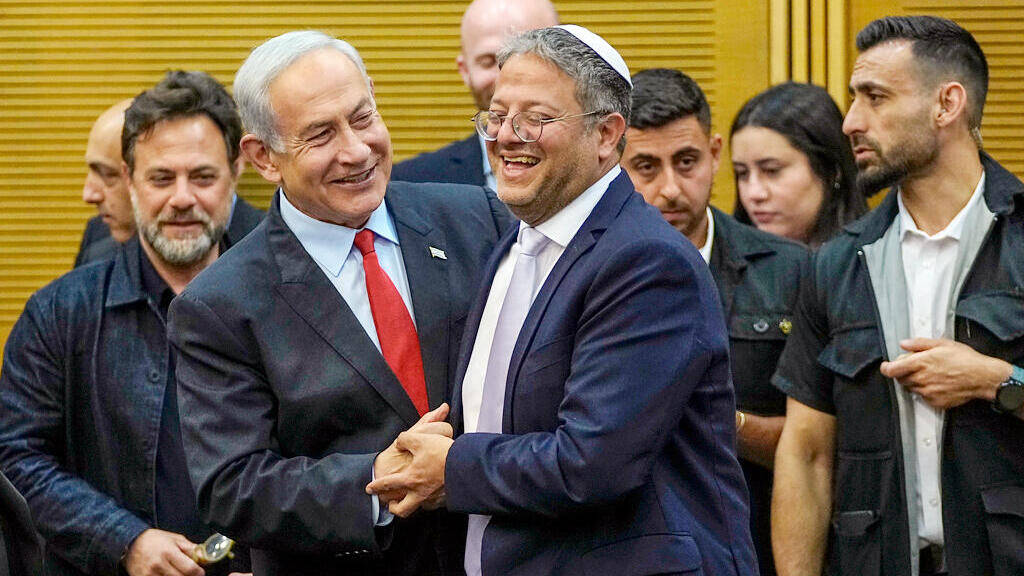 מימין השר לביטחון לאומי איתמר בן גביר וראש הממשלה בנימין נתניהו