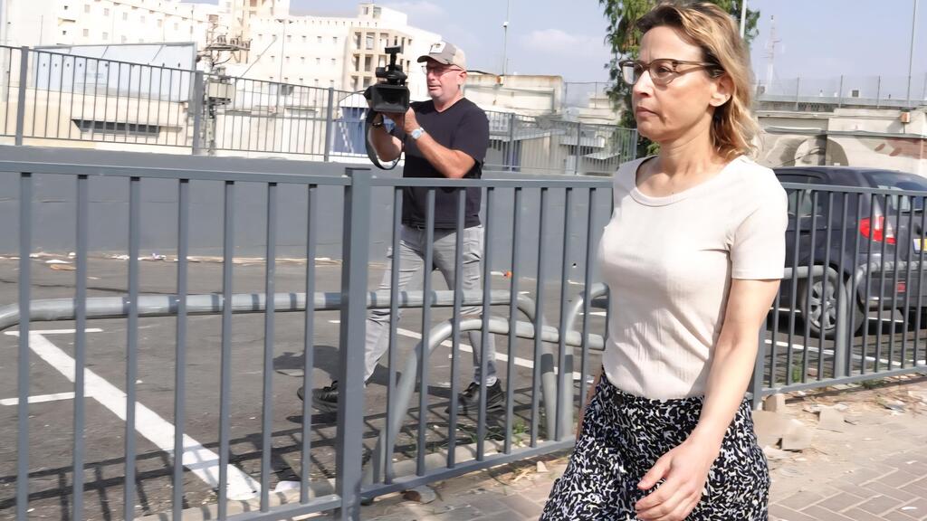 יפעת תומר ירושלמי יפעת תומר-ירושלמי פצ"רית יוצאת מהמעצר בכלא נווה תרצה למעצר בית