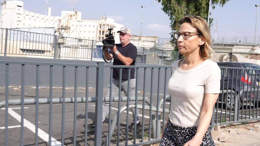 הפצ"רית לשעבר, יפעת תומר ירושלמי (צילום: שאול גולן) יפעת תומר ירושלמי יפעת תומר-ירושלמי פצ"רית יוצאת מהמעצר בכלא נווה תרצה למעצר בית