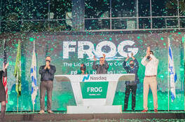 בכירי JFrog ג'ייפרוג בחגיגת הנפקה ב בורסה ניו יורק