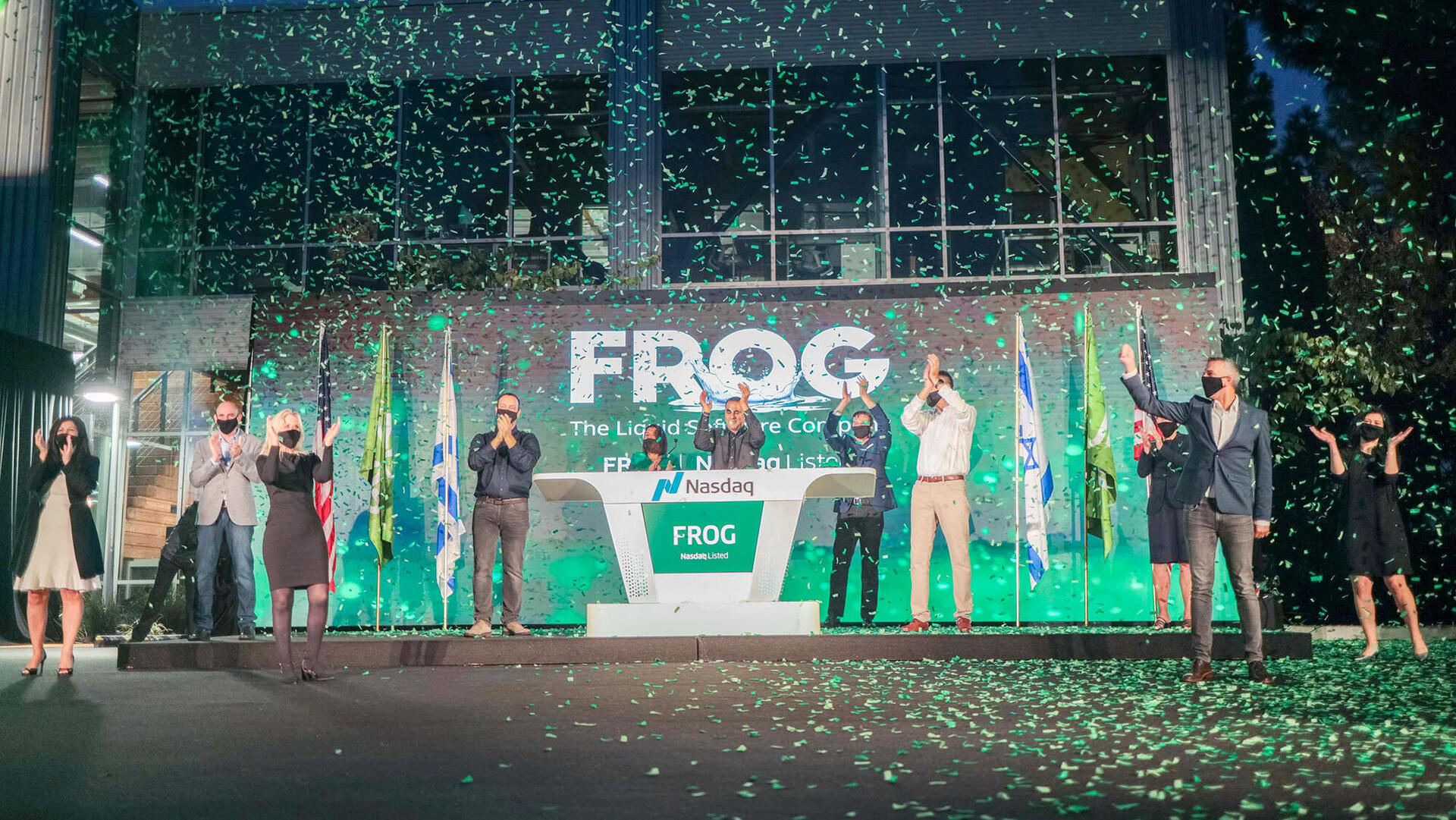 בכירי JFrog ג'ייפרוג בחגיגת הנפקה ב בורסה ניו יורק