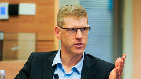 בשעות העבודה, בנוכחות חובה ובמימון ציבורי: אירוע הפרידה לחשכ"ל שמעלה סימני שאלה